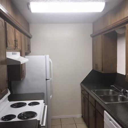 One Bedroom Close To Fort Sill! Lawton Buitenkant foto